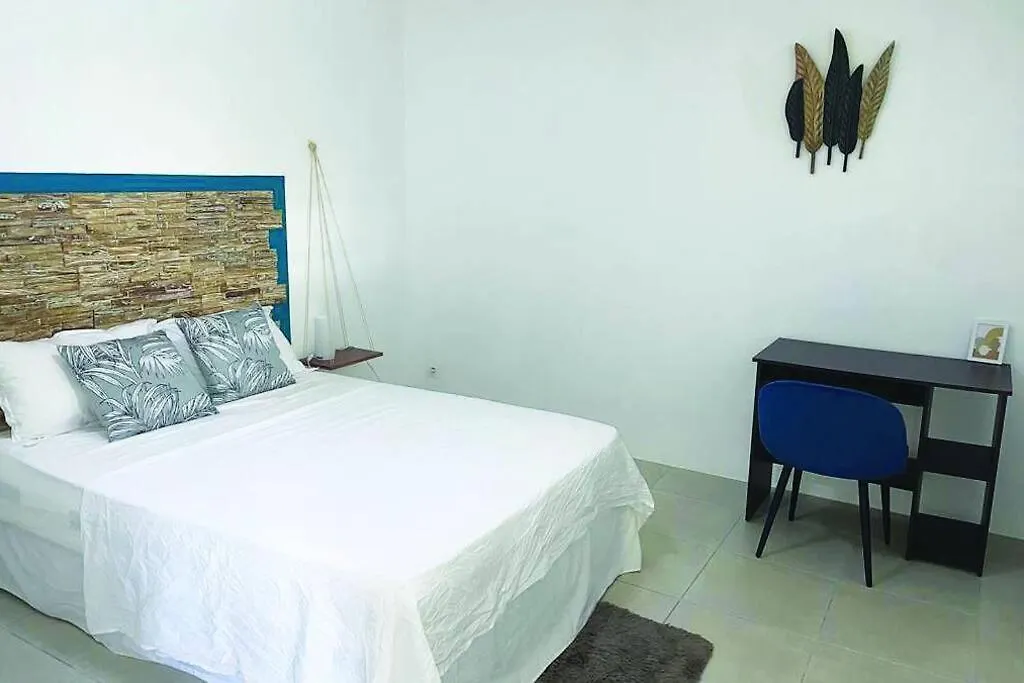 Bel Appartement Dans Ecrin De Verdure Le Lamentin Apartment