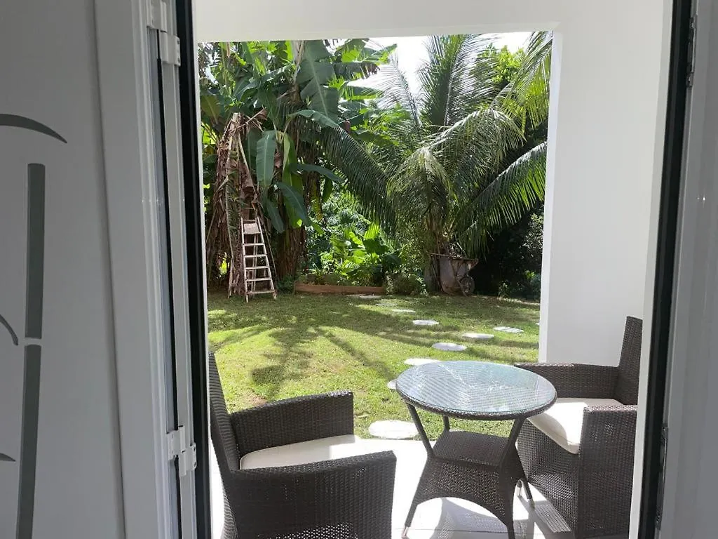 Apartment Bel Appartement Dans Ecrin De Verdure Le Lamentin